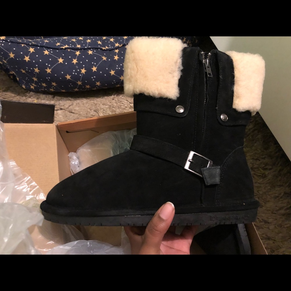 NWT! Black Bearpaw boots, size:11